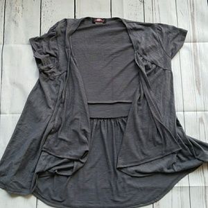 Flowy short sleeved top